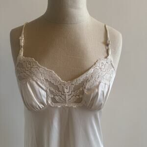 VTG Vassarette Full Slip Dress Womens 36/28" Cream Floral Lace Feminine Sheer